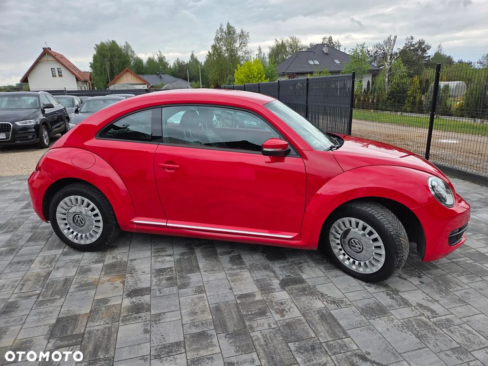 Volkswagen New Beetle - 6