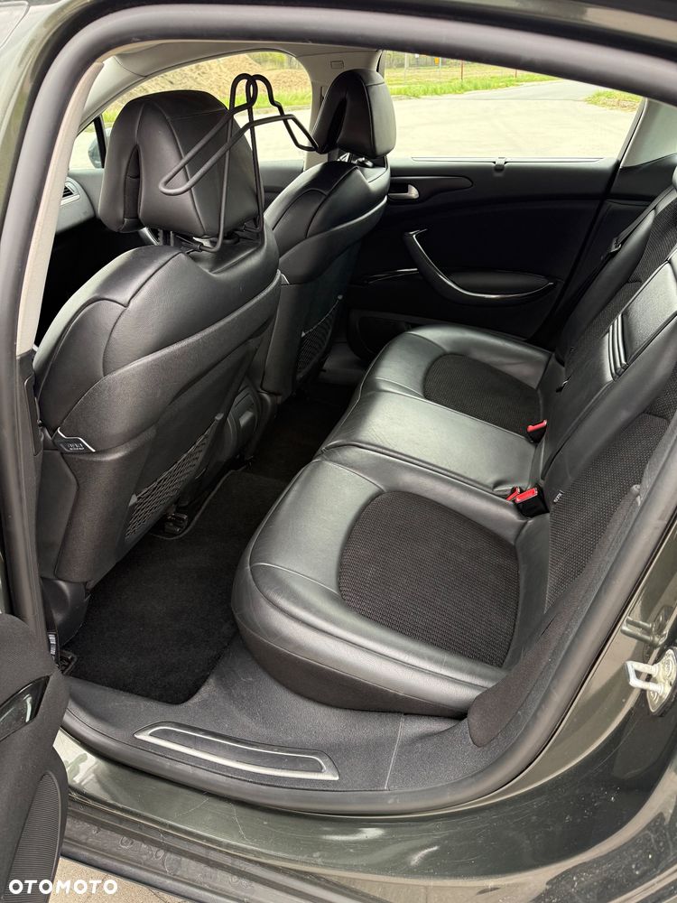 Citroën C5 HDi 135 FAP Exclusive - 8