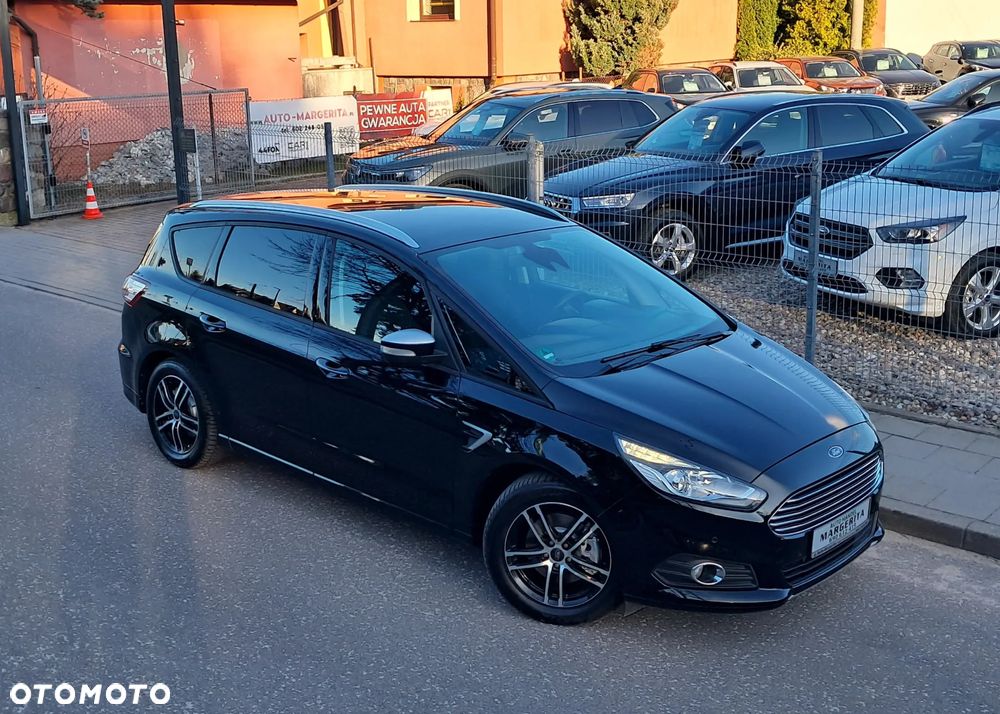 Ford S-Max - 36