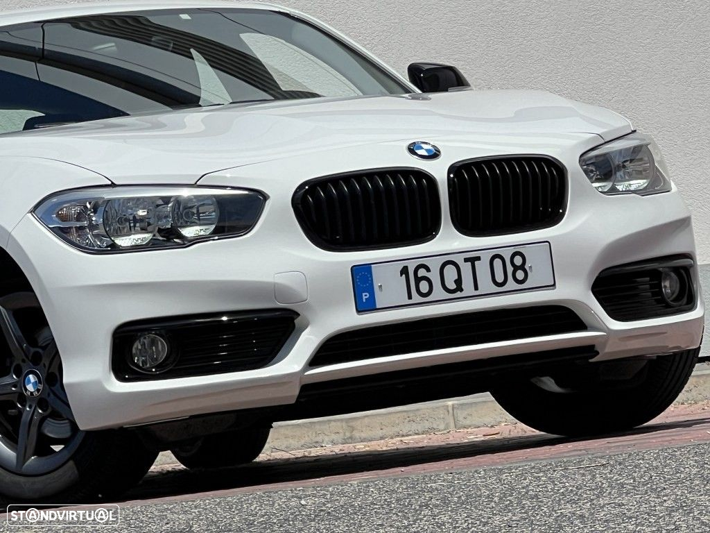 BMW 116 d Line Urban - 28