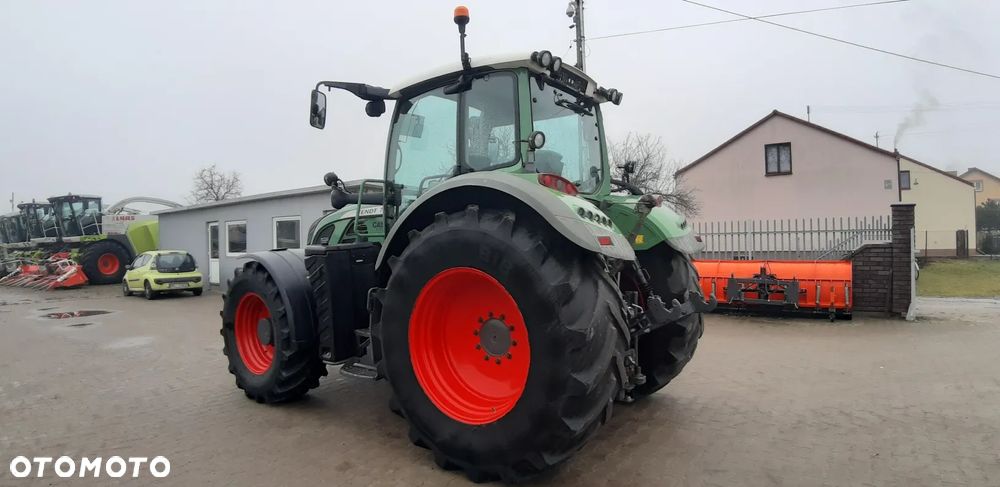 Fendt 718 Vario - 8