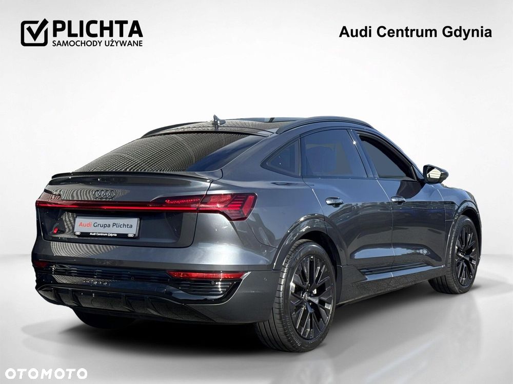 Audi Q8 Sportback e-tron - 7
