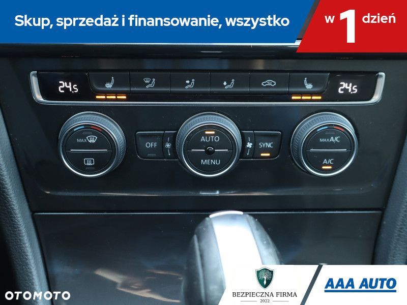 Volkswagen Golf Variant - 17