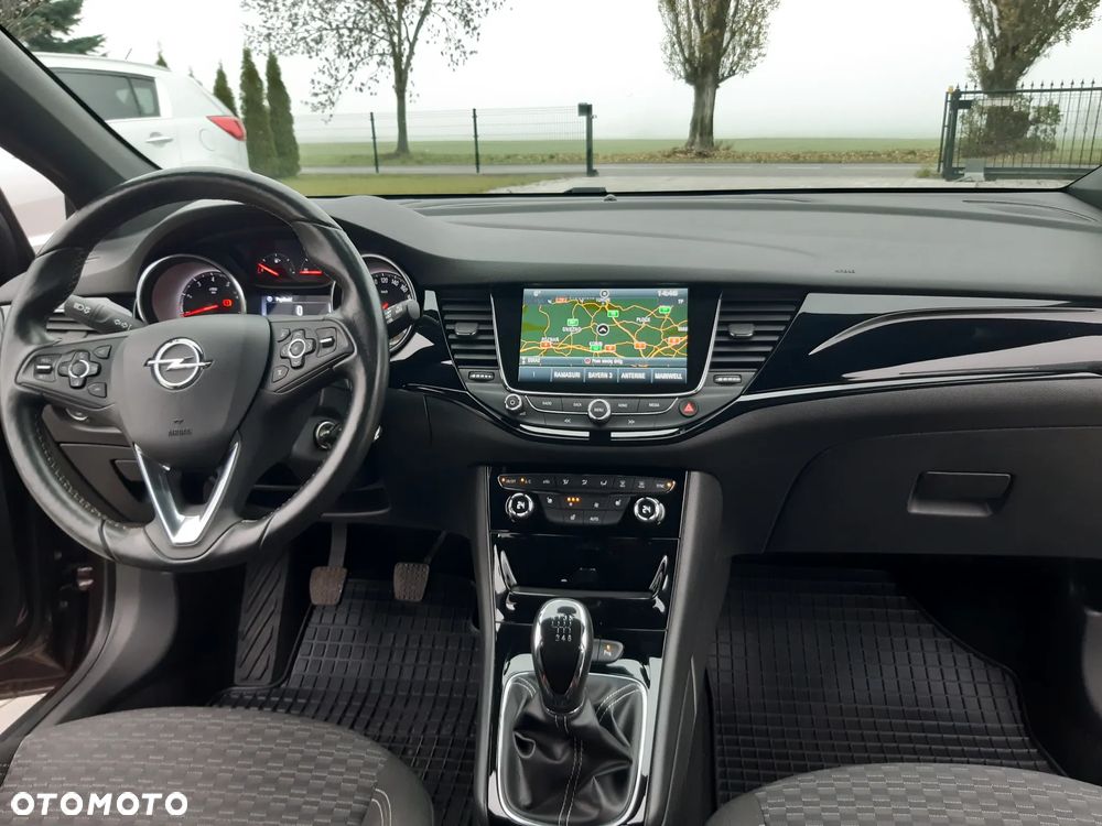 Opel Astra 1.4 Turbo Dynamic - 17