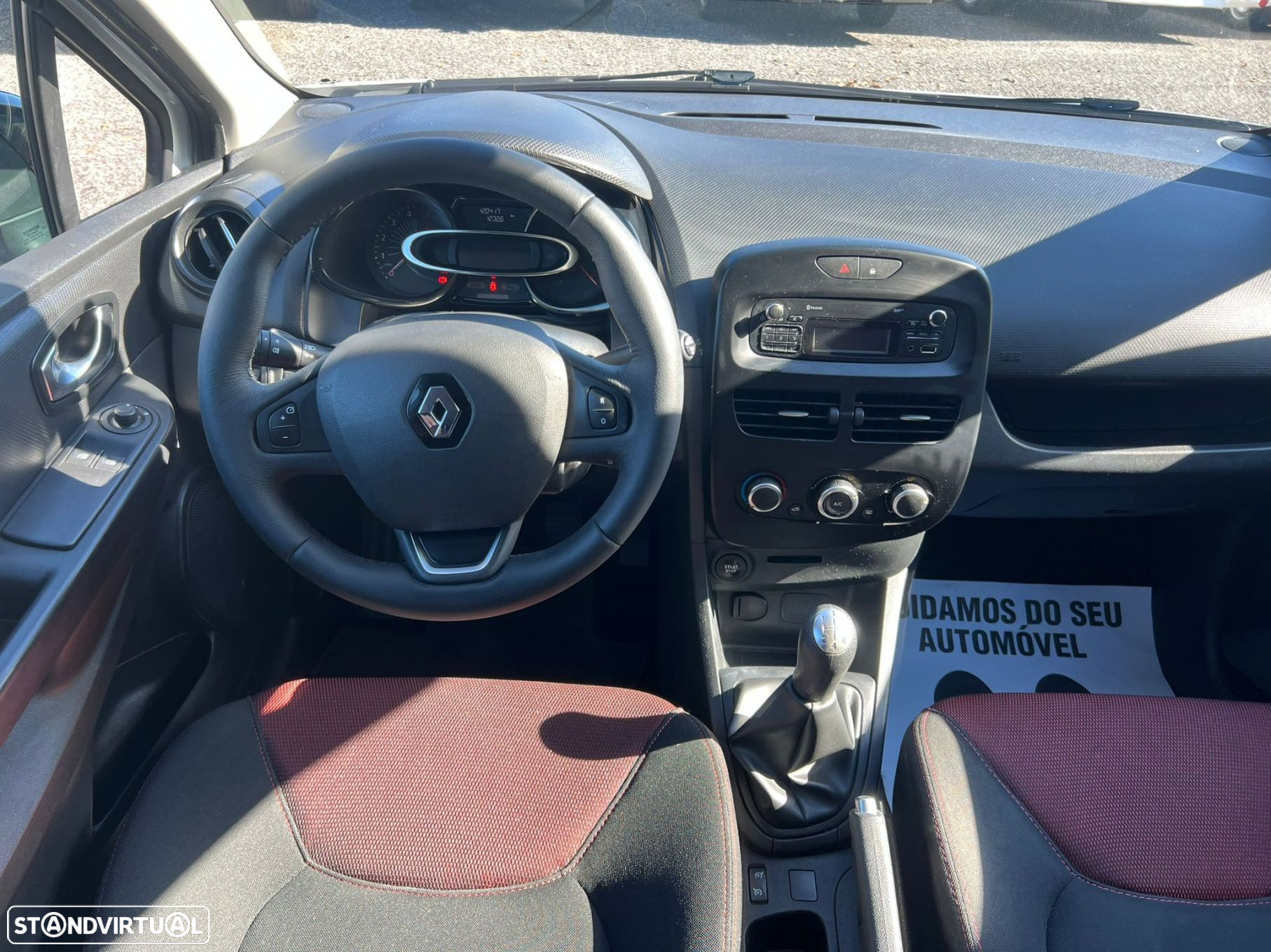 Renault Clio 1.5 dCi Confort - 9