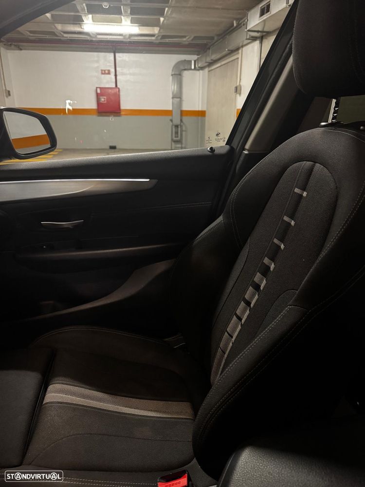 BMW 216 Gran Tourer d - 8