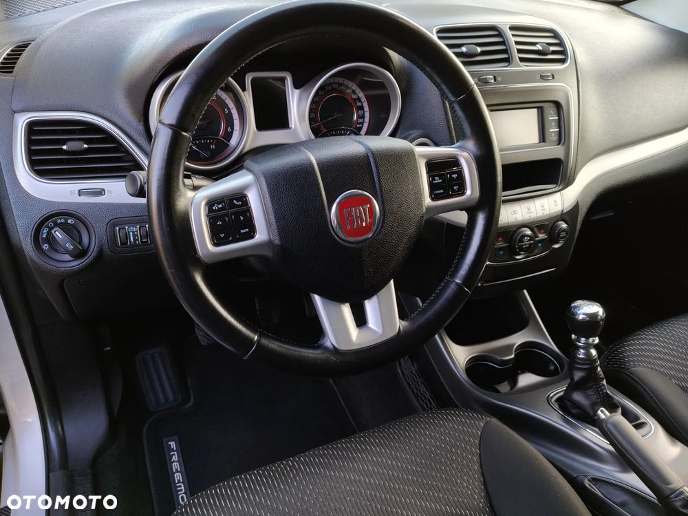 Fiat Freemont 2.0 Multijet Urban - 31