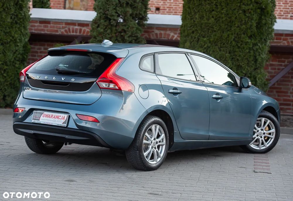 Volvo V40 - 13