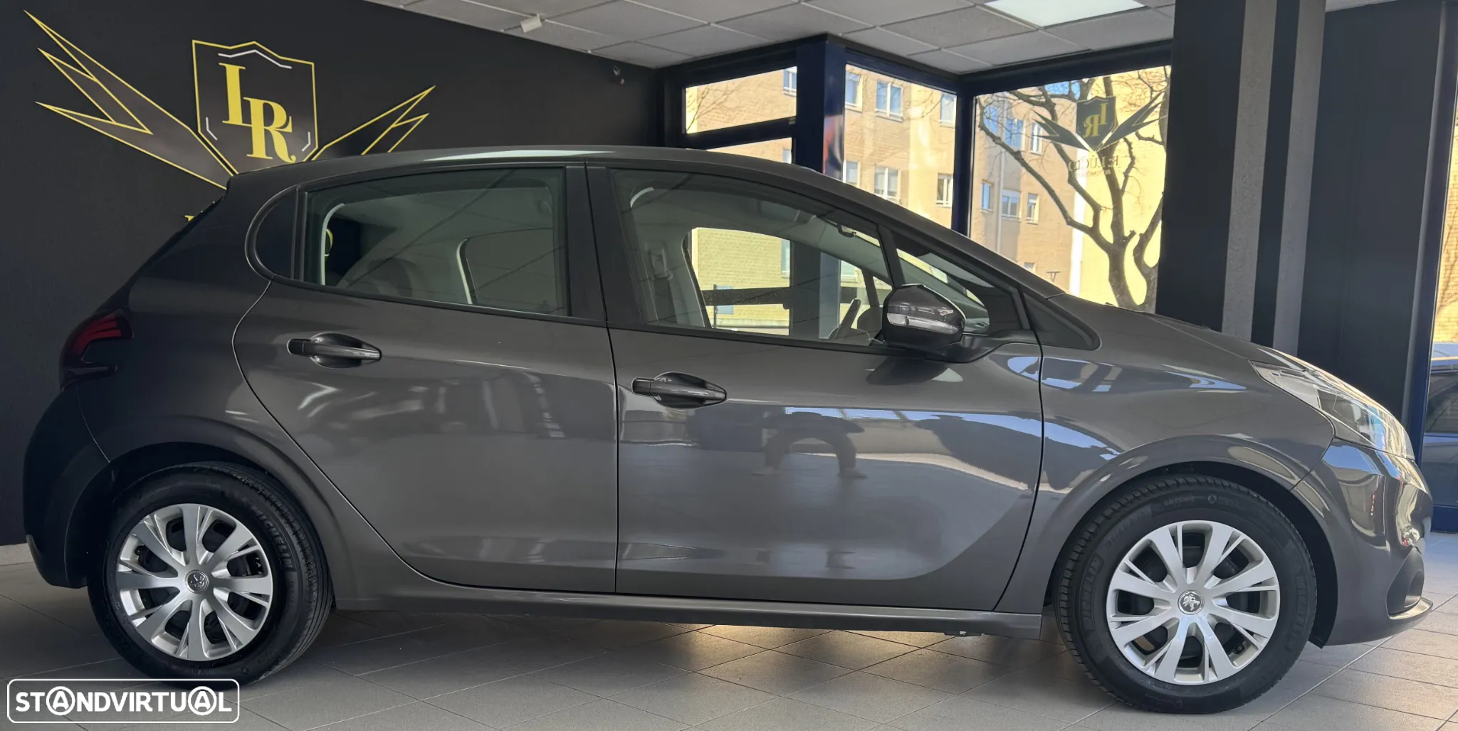 Peugeot 208 1.5 BlueHDi Allure - 6