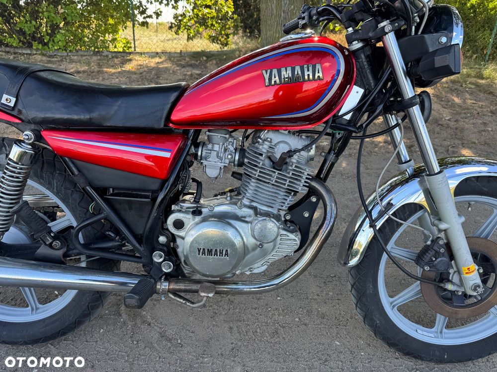 Yamaha SR - 5