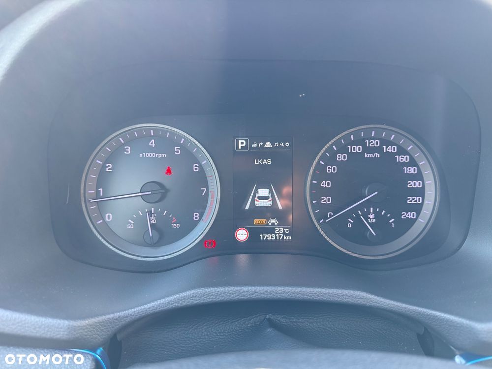 Hyundai Tucson 1.6 T-GDi Premium 4WD DCT - 18