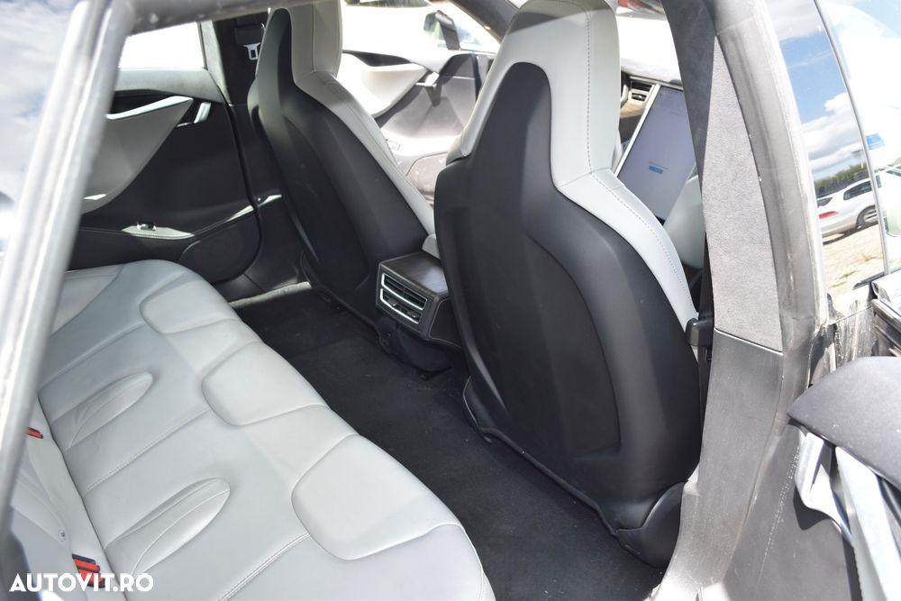 Tesla Model S 85D Allradantrieb - 16