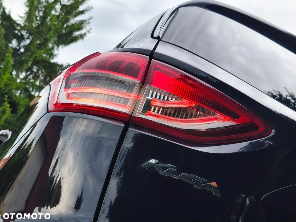 Ford Kuga 2.0 TDCi 4x4 Titanium - 16