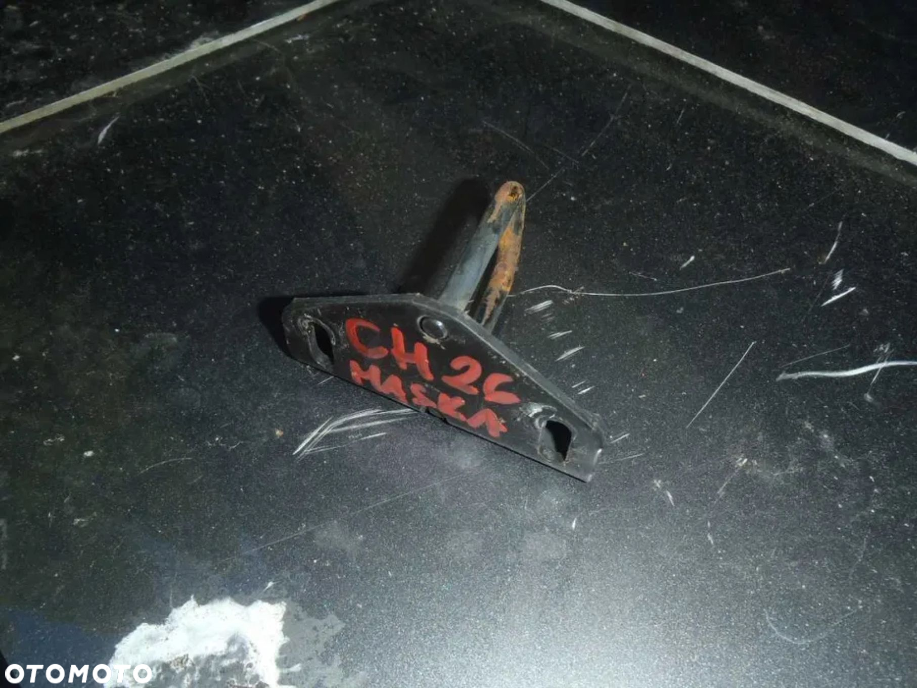 zamek rygiel uchwyt przedni z maski chatenet ch26 ch30 ch32 - 2