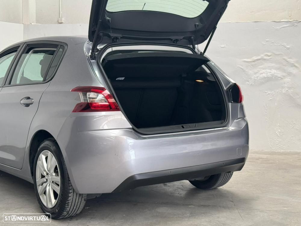 Peugeot 308 1.5 BlueHDi Allure Pack EAT8 - 11