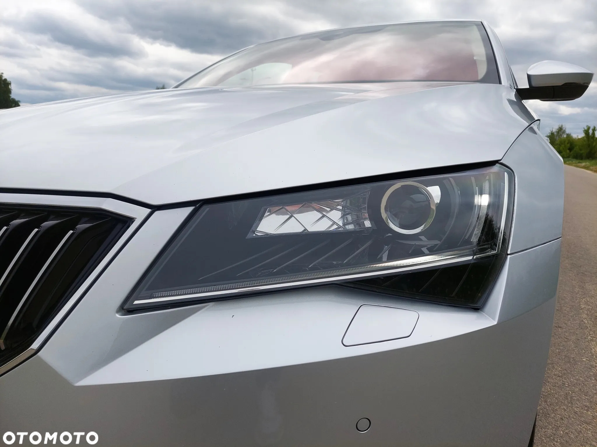 Skoda Superb 2.0 TDI Style DSG - 37