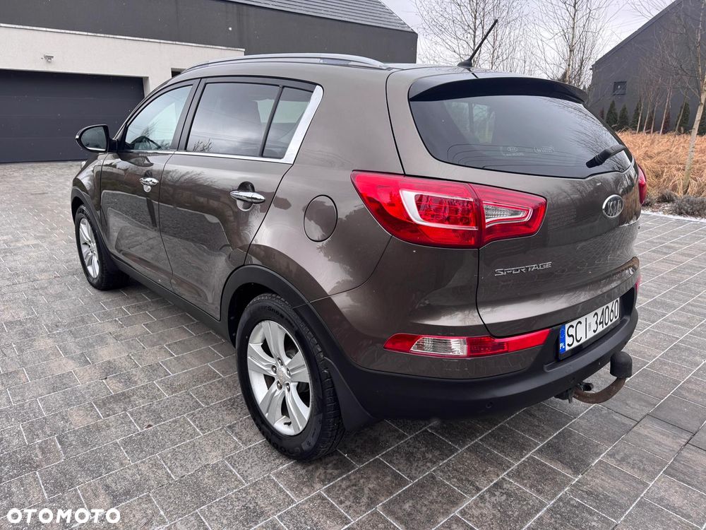 Kia Sportage 2.0 CRDI XL 2WD - 18