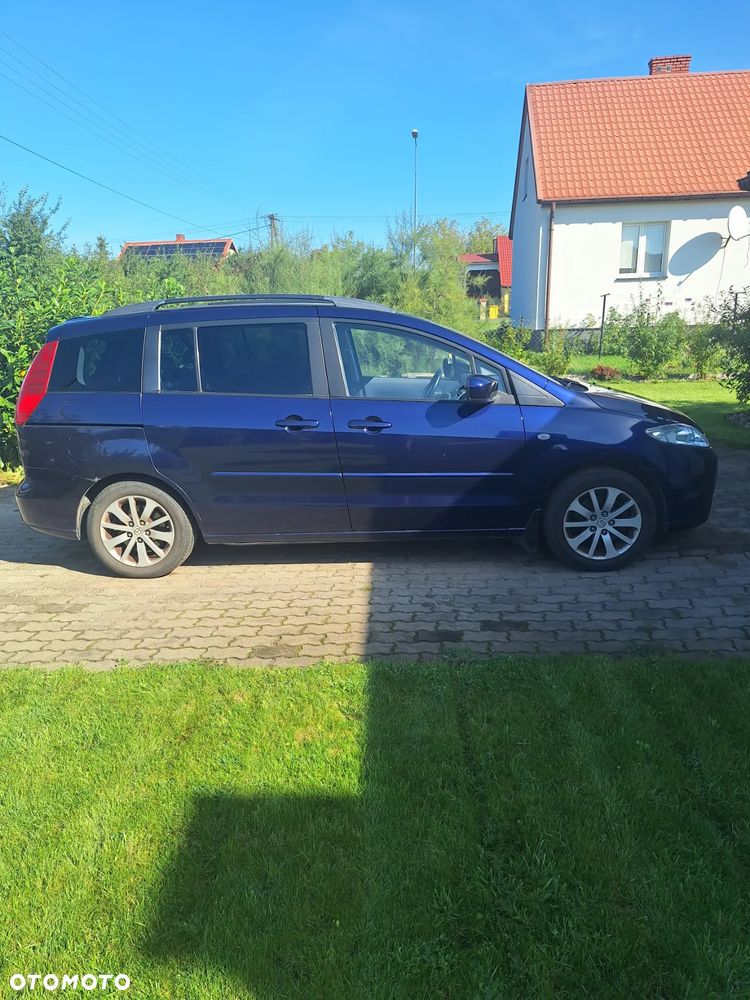 Mazda 5 - 6