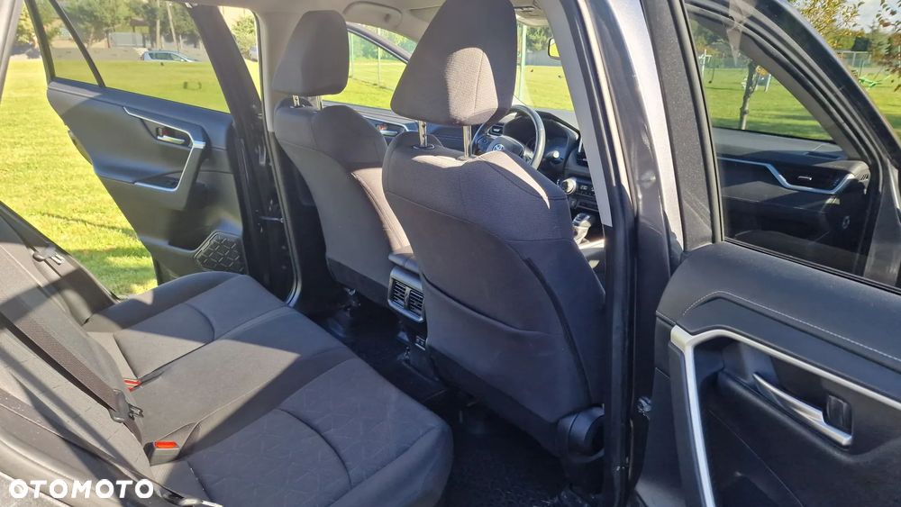 Toyota RAV4 Hybrid Premium 4x4 - 18