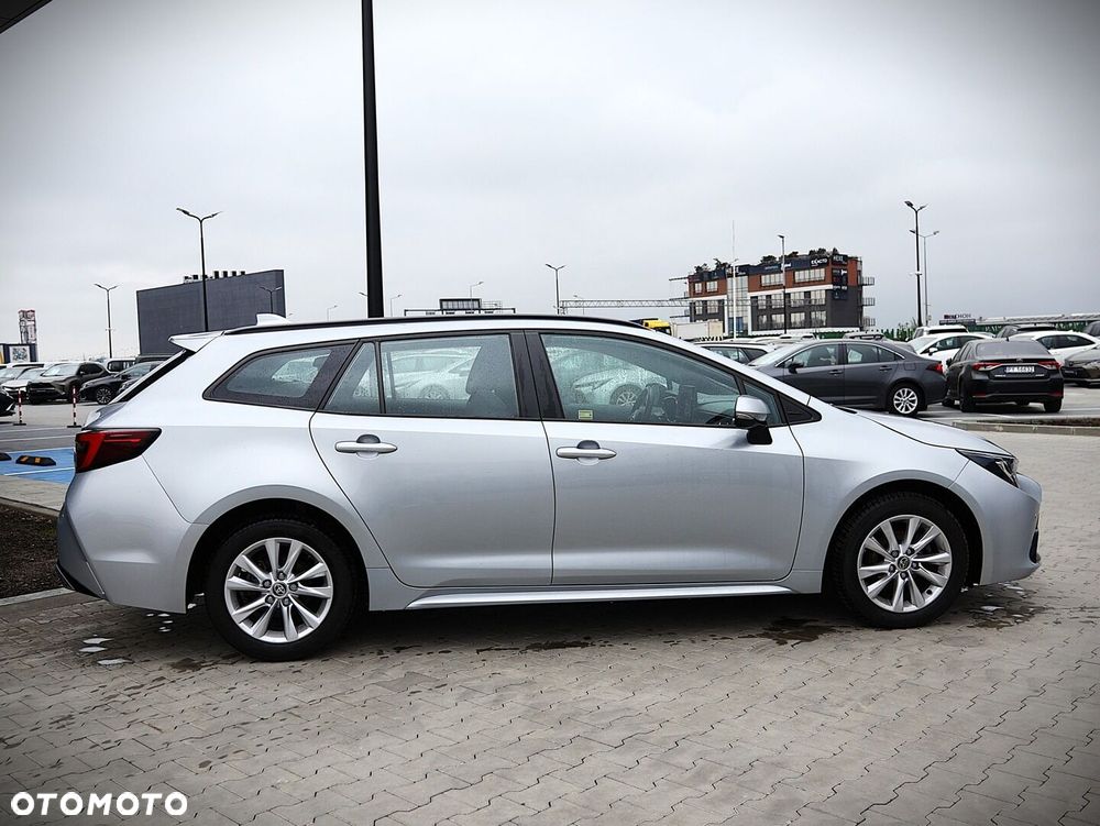 Toyota Corolla 1.8 Hybrid Comfort - 5