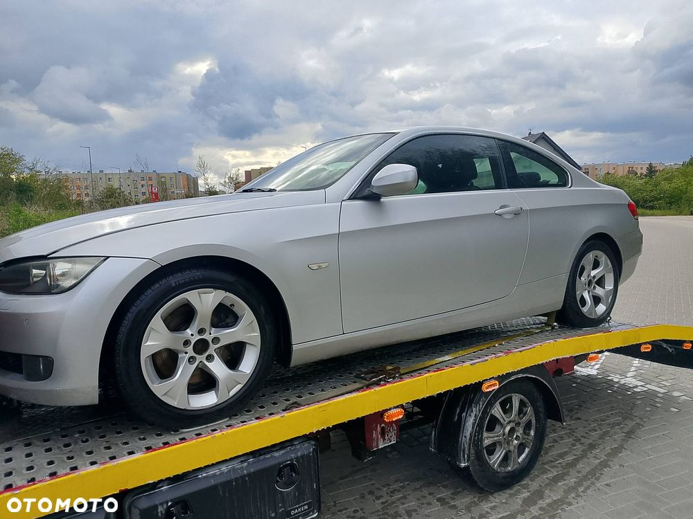 BMW Seria 3 330d xDrive Edition Exclusive - 3