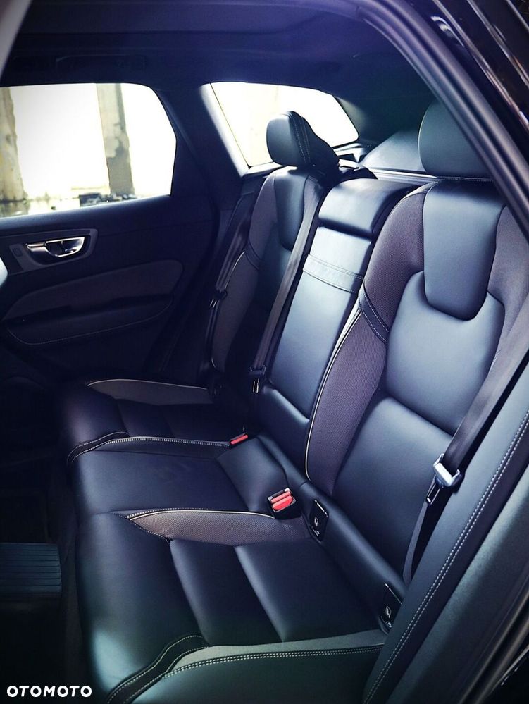 Volvo XC 60 - 31