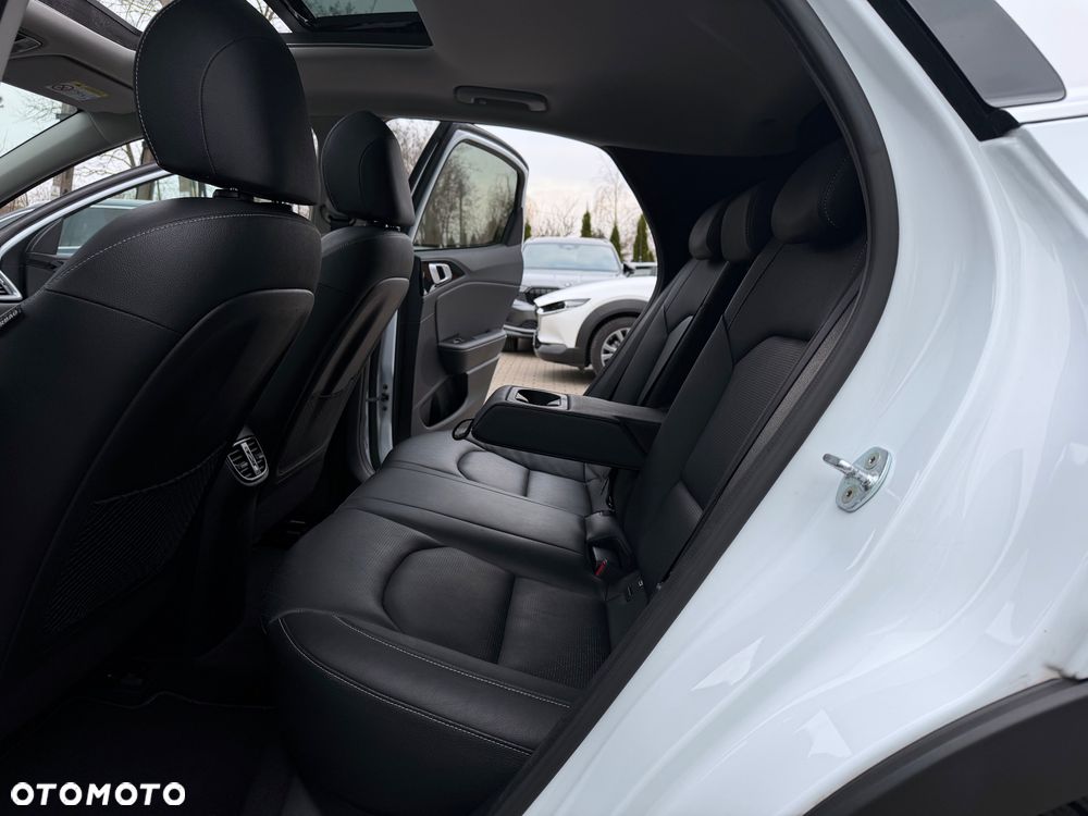 Kia XCeed 1.5 T-GDI Prestige Line DCT - 34