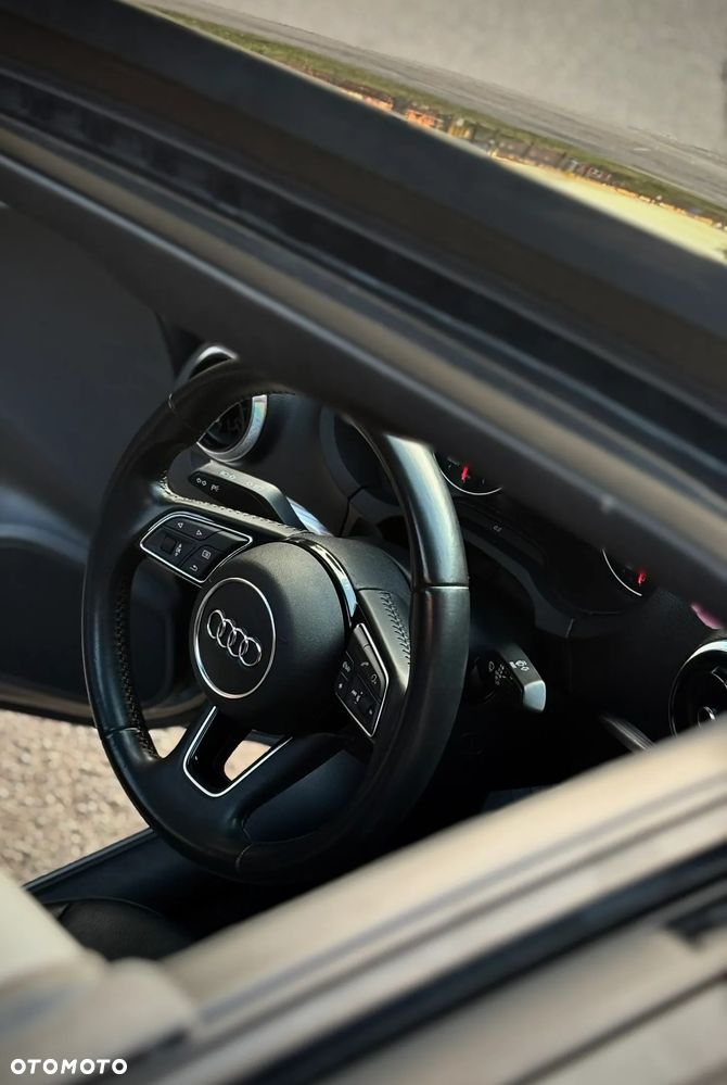 Audi A3 Limousine 40 TFSI Quattro S tronic - 7