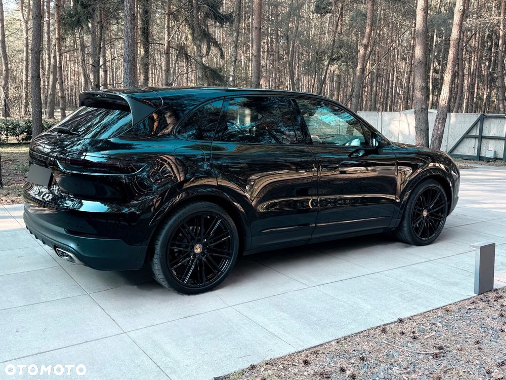 Porsche Cayenne Standard - 1