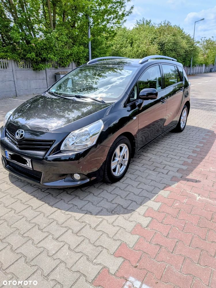 Toyota Verso - 5