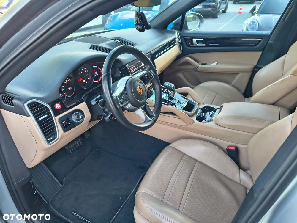 Porsche Cayenne Platinum Edition - 6