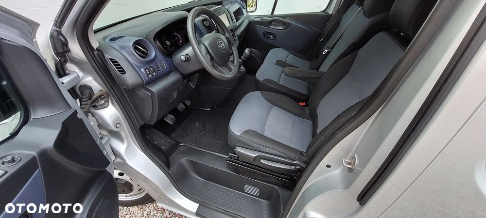 Opel VIVARO Long DŁugi - 18