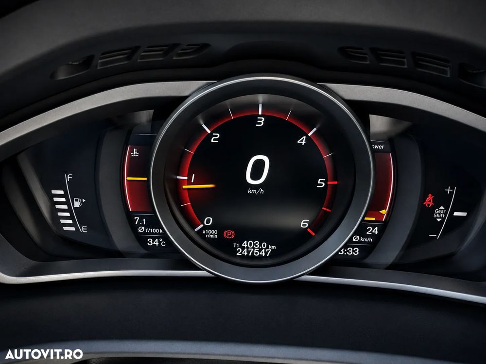 Volvo V40 - 8