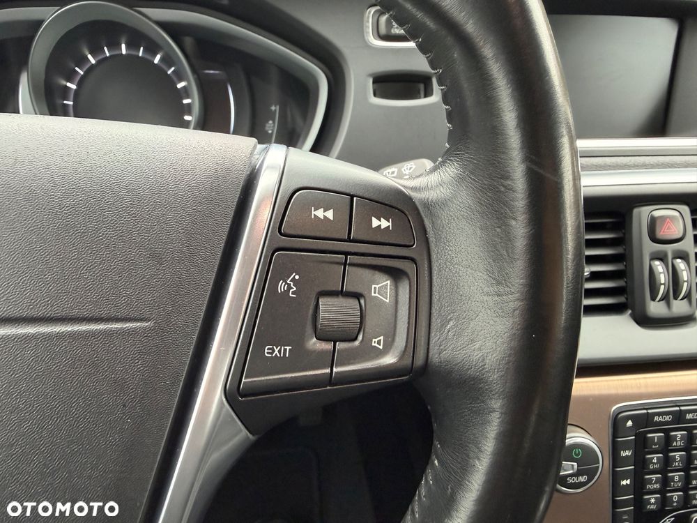 Volvo V40 Cross Country 2014