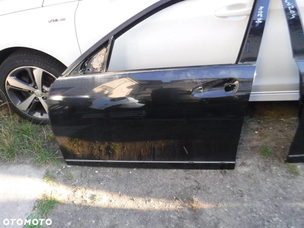 Mercedes C Klasa W204 drzwi prawe lewe  przod C197 197 - 6