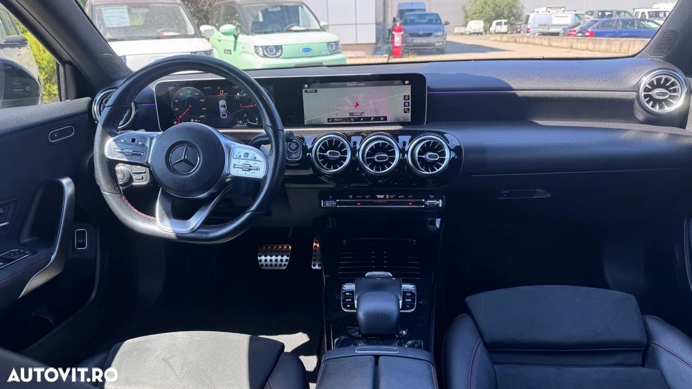Mercedes-Benz A 180 d Sedan 7G-DCT AMG Line - 15