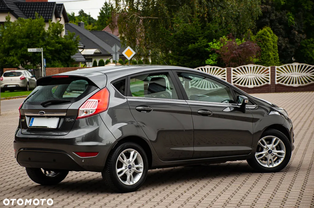 Ford Fiesta 1.0 EcoBoost Titanium - 27