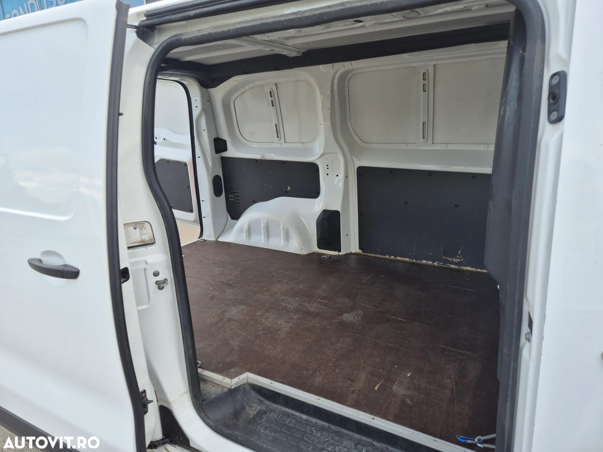 Toyota PROACE - 12