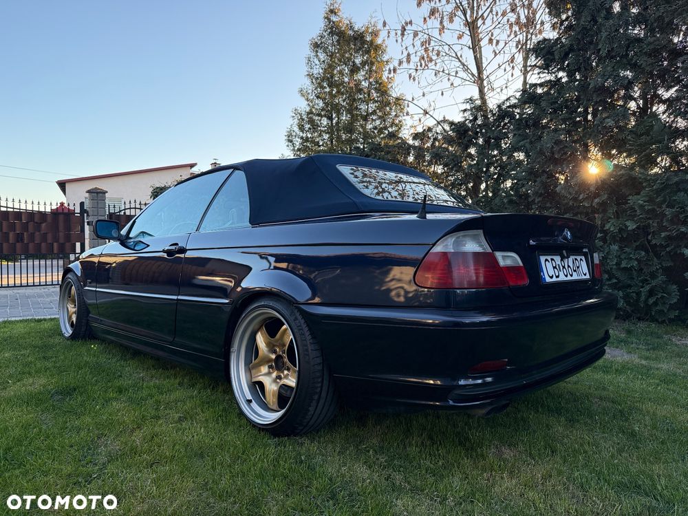 BMW Seria 3 325i - 9
