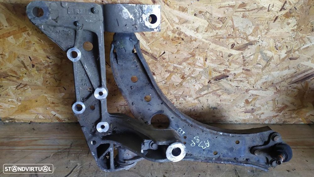 BRAÇO DE SUSPENSÃO VOLKSWAGEN GOLF V / TOURAN AUDI A3 8P - ESQUERDO / DIREITO - 2