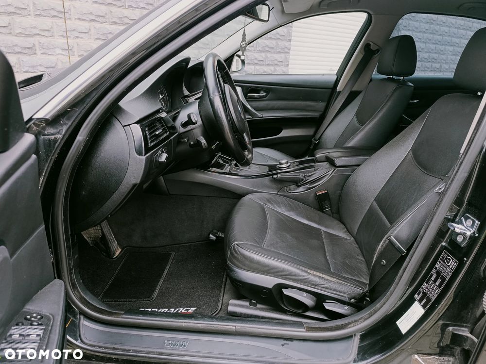 BMW Seria 3 330d DPF - 29