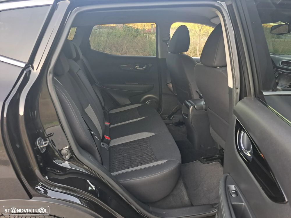 Nissan Qashqai 1.5 dCi DCT N-CONNECTA - 30