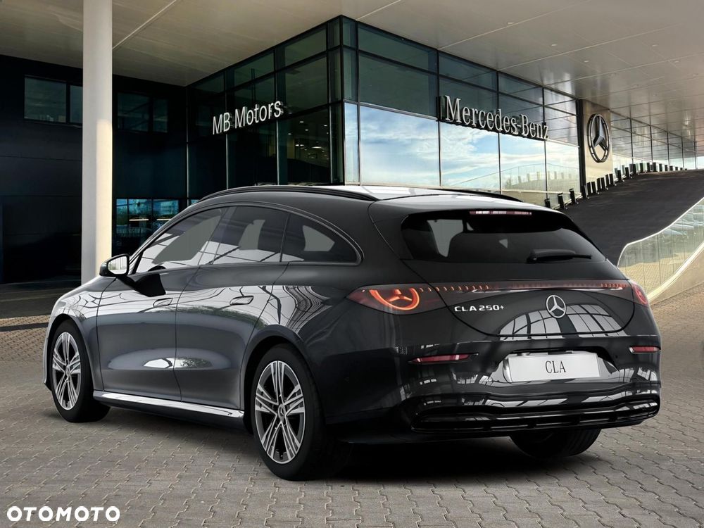 Mercedes-Benz CLA - 5