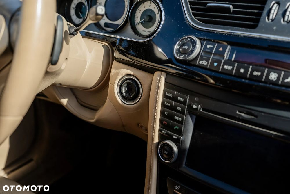 Mercedes-Benz CLS 350 CGI 7G-TRONIC - 16