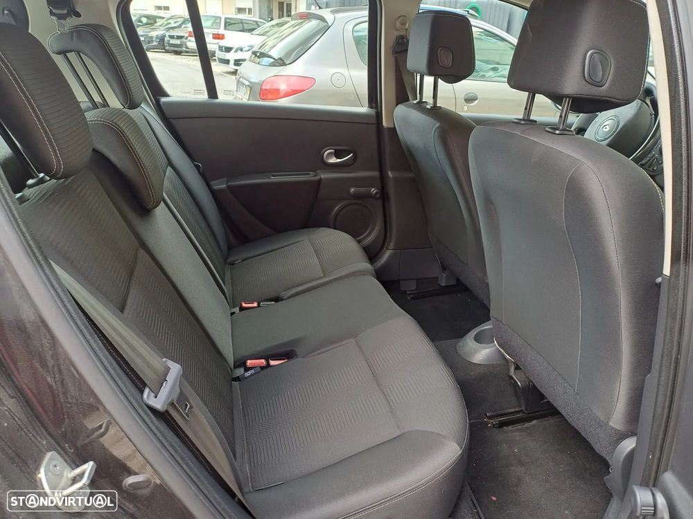 Renault Clio 1.5 dCi Dynamique - 1