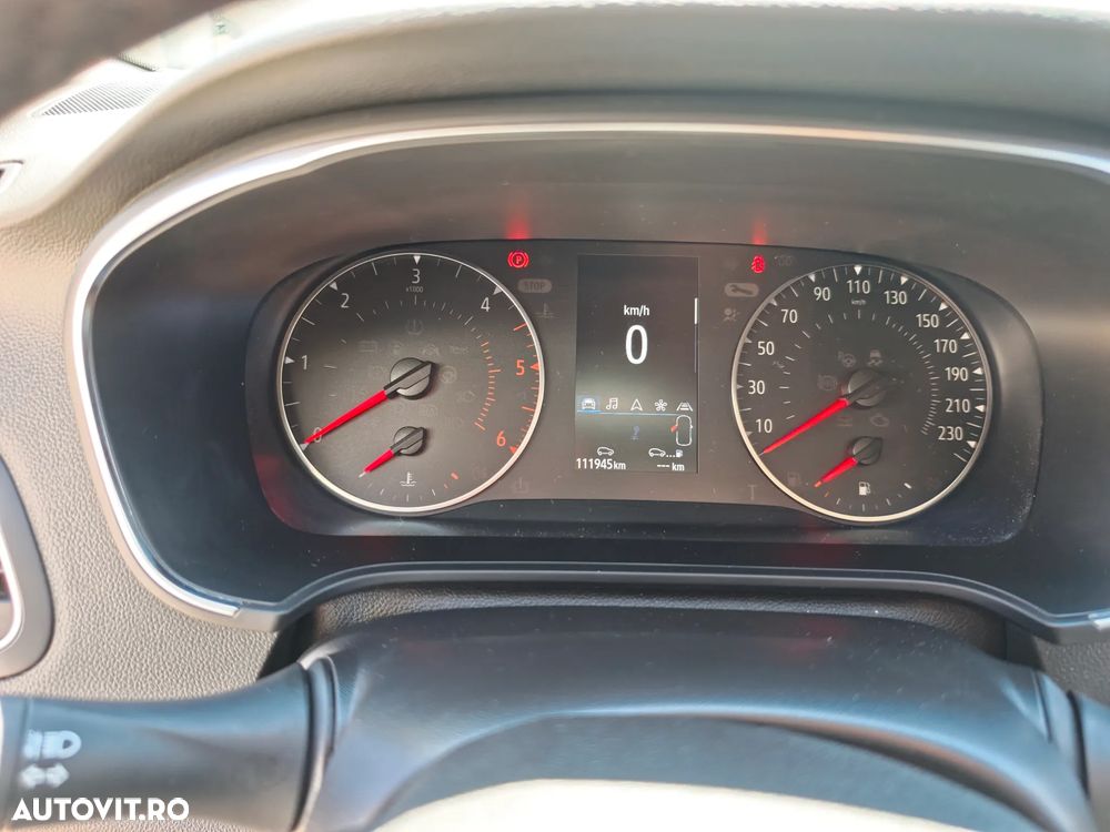 Renault Megane 1.5 dCI Intens - 8