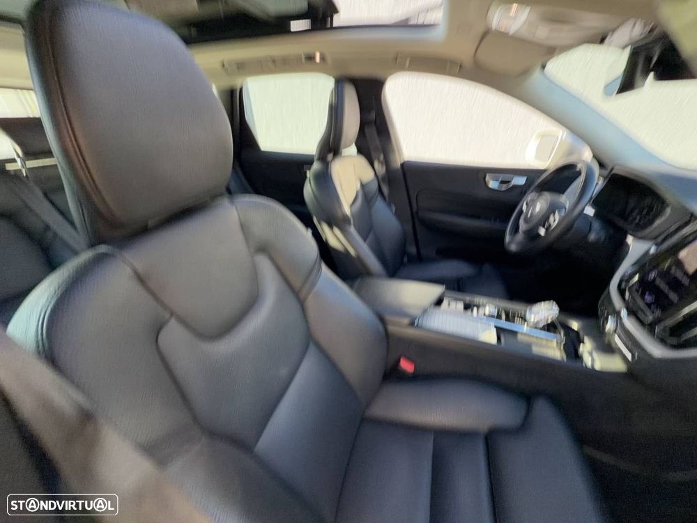 Volvo XC 60 2.0 T6 PHEV Inscription AWD - 12