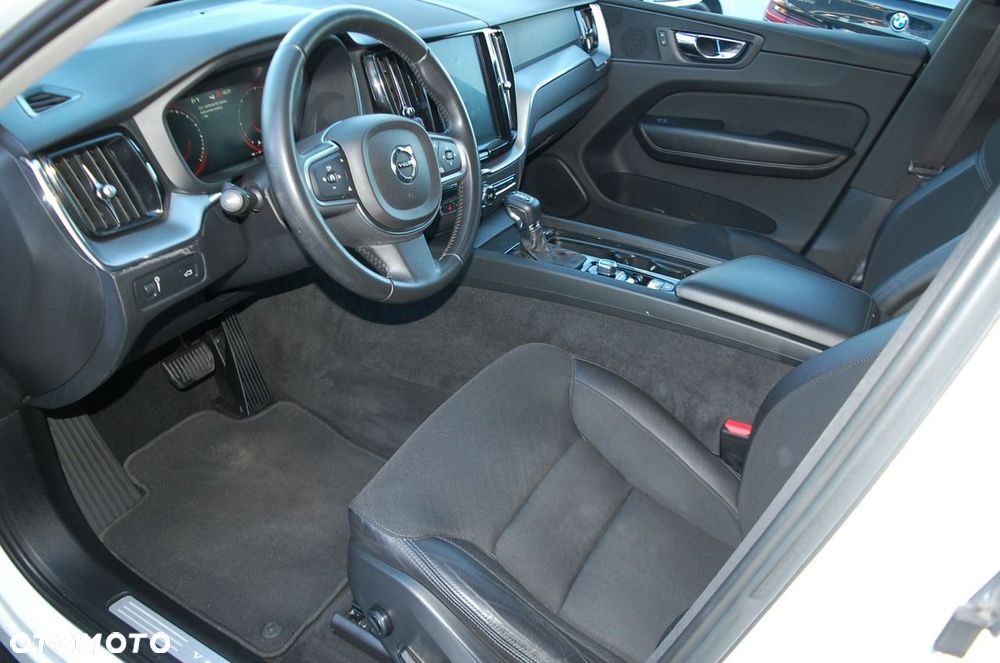Volvo XC 60 - 30