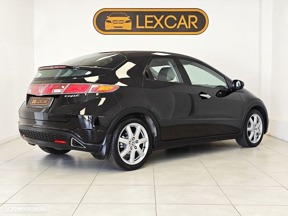 Honda Civic 1.8 Sport - 3