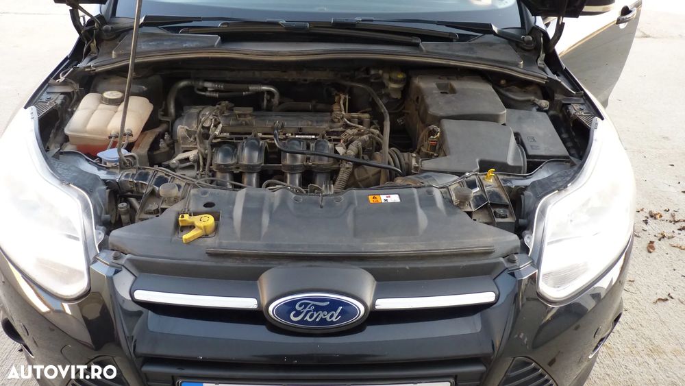 Ford Focus 1.6 TI-VCT Champions Edition - 10